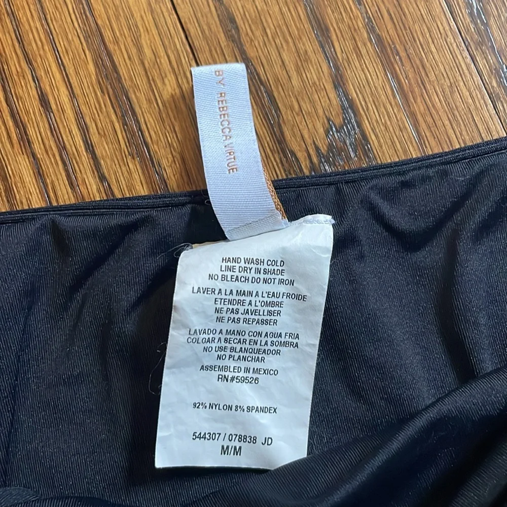 BECCA Black Bikini Set - Size Medium - Picture 2 of 4